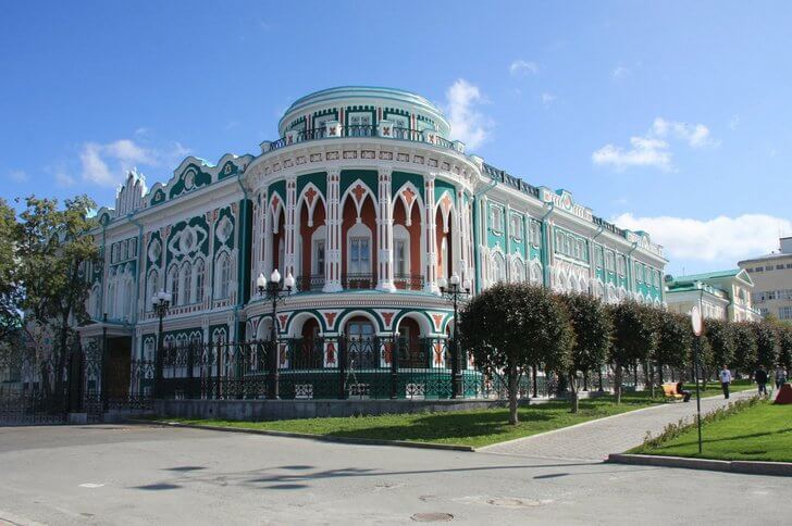 Мебельный тур в Китай из Екатеринбурга