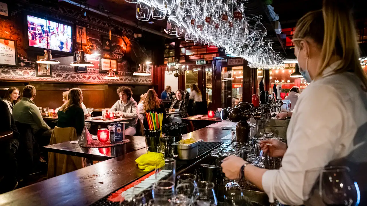 Зачем мебельный тур владельцам HoReCa?